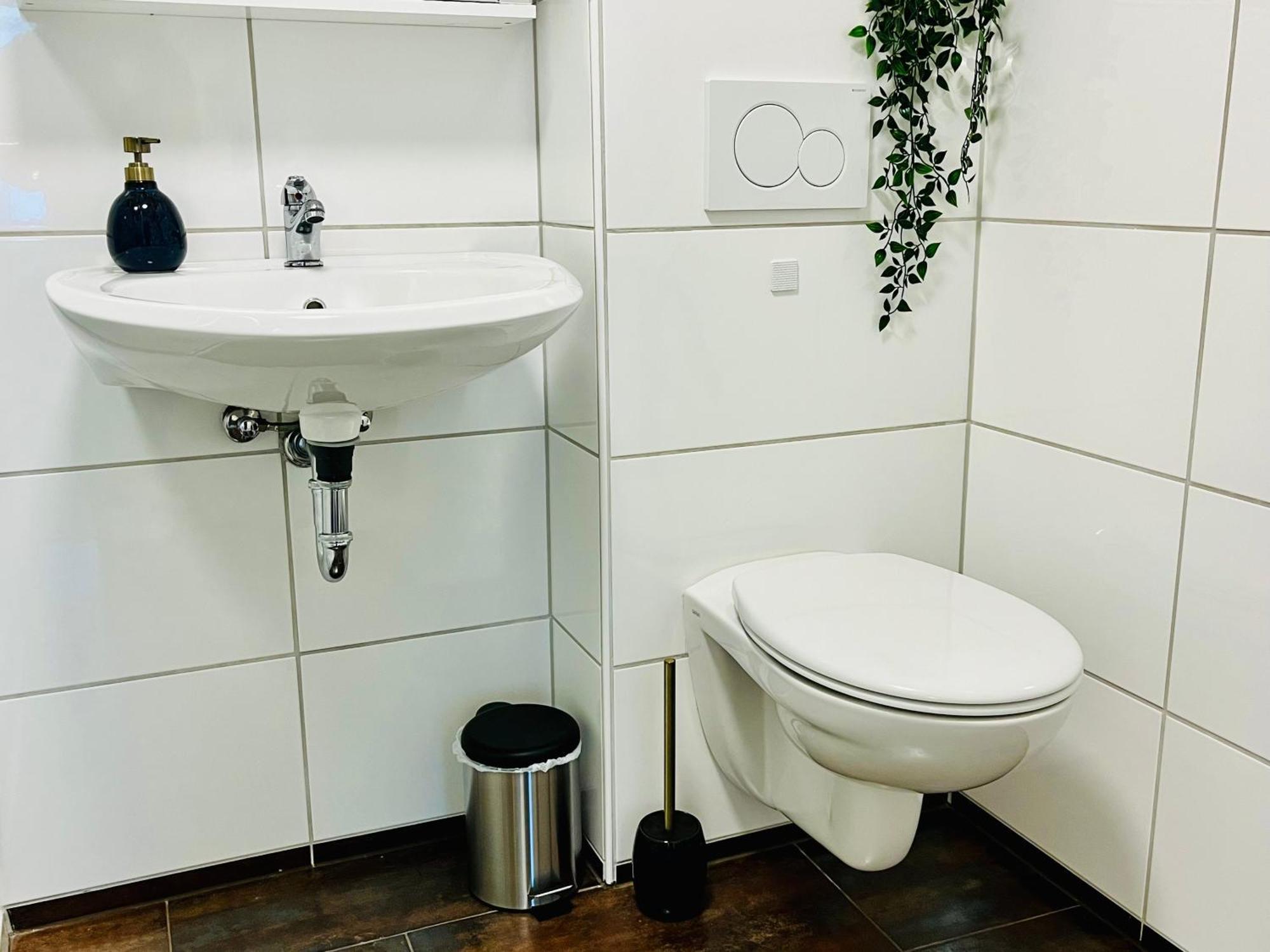 Aycatcherhomes - Top Lage I Zentral I Altstadt Marburg I Naehe Fluss Lahn I Wlan I Parterre Boutique Apartment Orion Extérieur photo