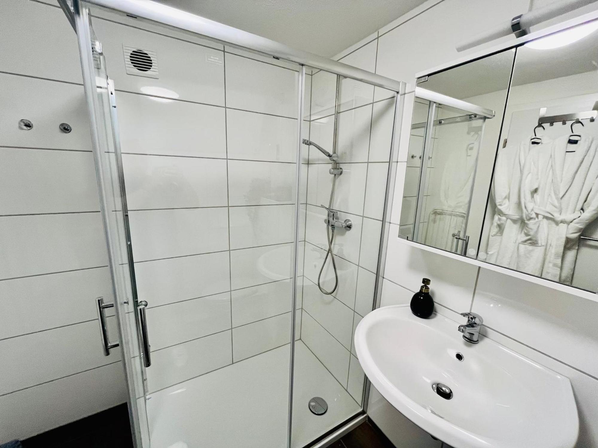 Aycatcherhomes - Top Lage I Zentral I Altstadt Marburg I Naehe Fluss Lahn I Wlan I Parterre Boutique Apartment Orion Extérieur photo